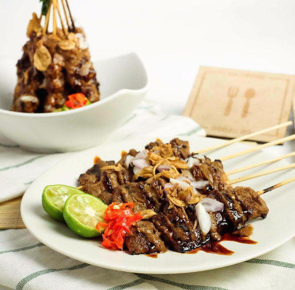 Ragam Sate di Indonesia yang Kaya Rasa