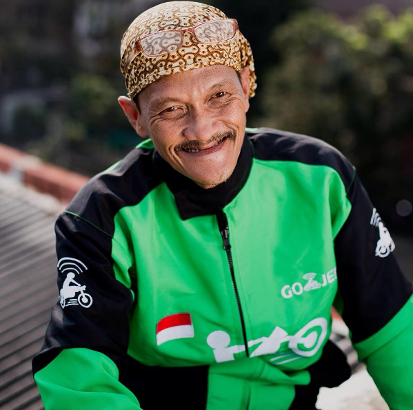 Edi Galuh (52 Tahun)